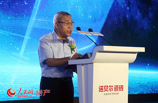 诺贝尔瓷砖意欲引领行业变局  在京首发更具耐磨性的瓷抛砖-2.jpg